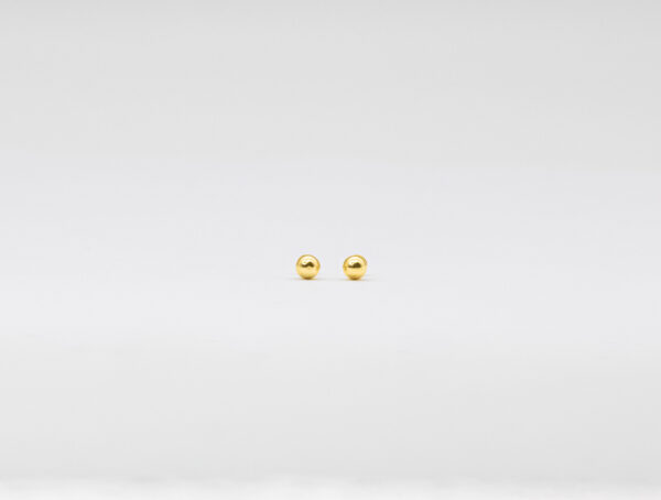 Brinco Ouro 18K Bola 4mm - Imagem 2