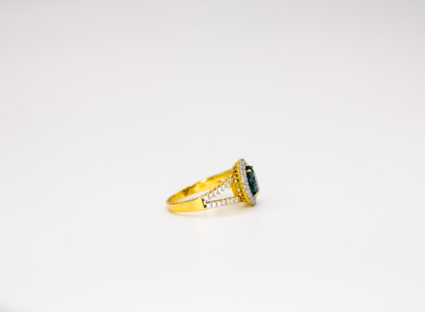 Anel Ouro 18K C/ Topázio Azul Safira e Zircônias Brancas - Imagem 2