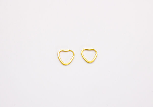 Argola Ouro 18K Coração Pequeno Fio Quadrado - Imagem 2