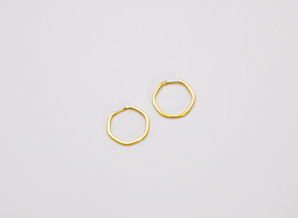 Argola Ouro 18K Hexagono Cantos Arredondados