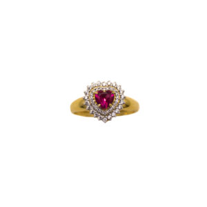 Anel Ouro 18K Zircônia Central Rosa Formato Coração e Zircônias Cravejadas