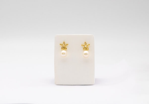 Brinco Ouro 18K Flor C/ Zircônia e Pingente Pérola Natural